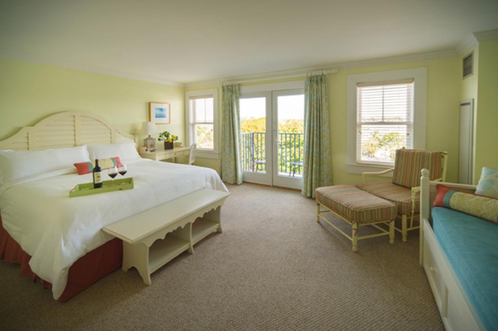 Mansion House Inn バインヤード・ヘブン エクステリア 写真
