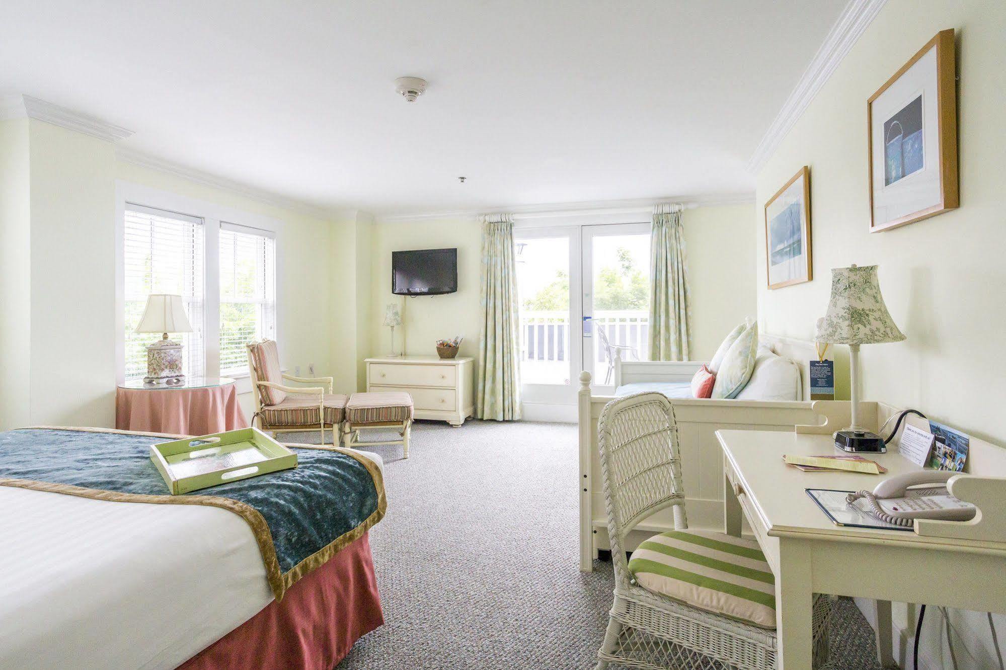 Mansion House Inn バインヤード・ヘブン エクステリア 写真